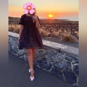 Flowy black dress in medium